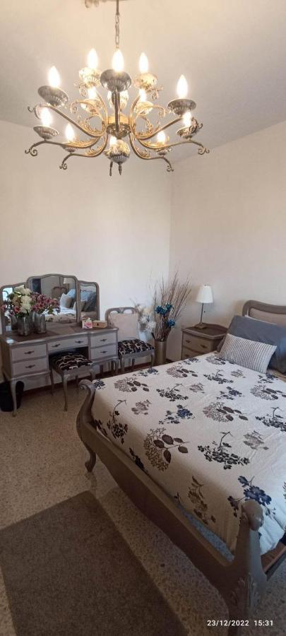 Close To Airport, Double Bedroom, Sofa-Bed, Private Bathroom For Adults And Children Aged 10 And Over Only Gudja Экстерьер фото